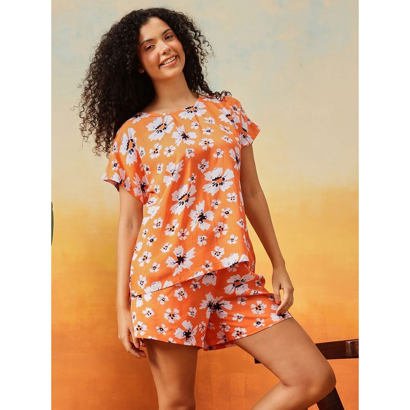 Clovia Rayon Printed Top and Shorts (L)