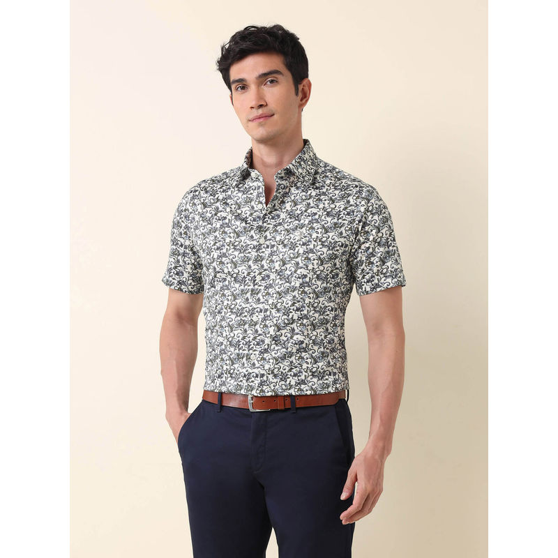 U.S. POLO ASSN. Men All Over Floral Printed Tailored Fit White Shirt (42)