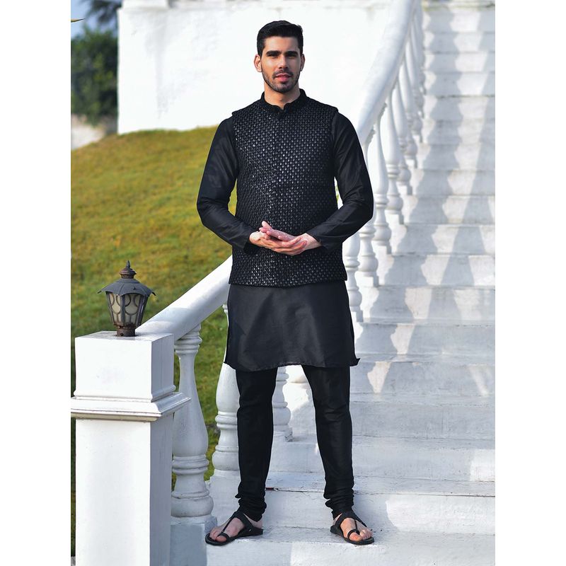 House of Deyann Black Embroidered Velvet Fabric Nehru Jacket with Kurta & Churidar for Men (Set of 3) (M)