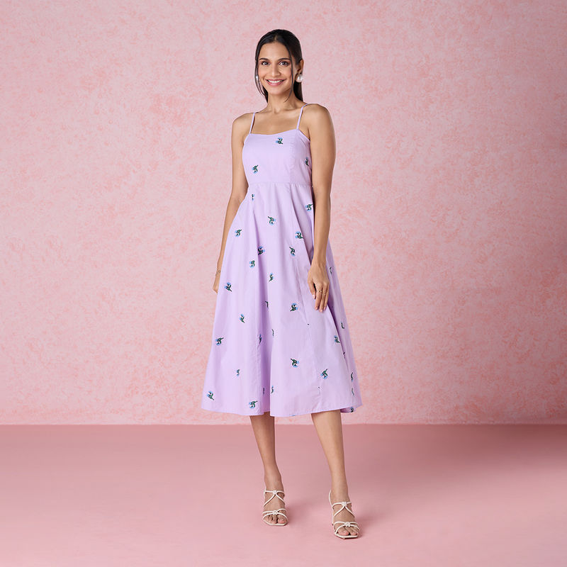 Twenty Dresses by Nykaa Fashion Lilac Embroidered Floral Strappy Midi Dress (M)