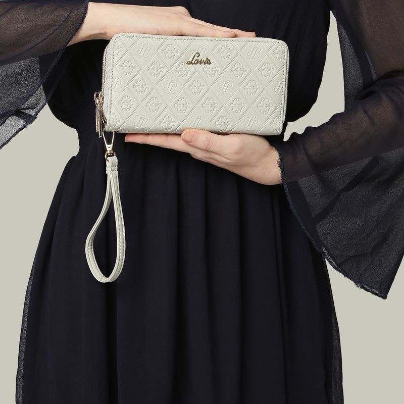 Lavie wallets discount