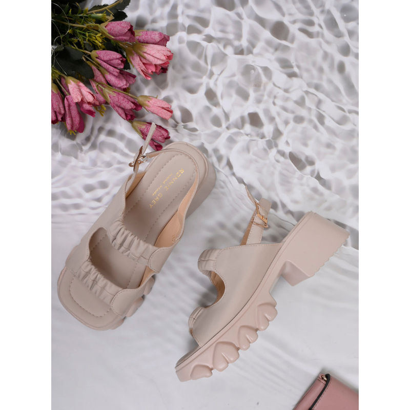 Ronnie Grey Women Khaki Solid Backstrap Sandals (EURO 36)