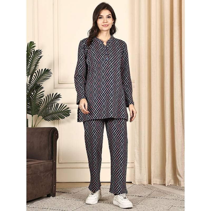 Kanvin Womens Winter Wear Pink Top with Pyjama (L)