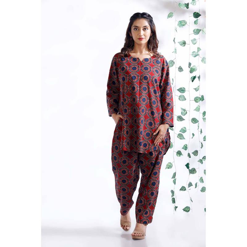 BREATH:ABLES Red Cotton Abstract Print Loungewear Kurta with Pant (M)