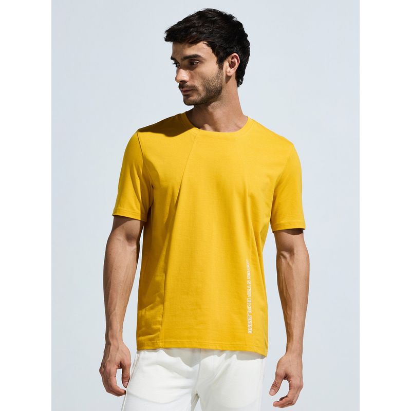 DOMIN8 Men Mustard Blended Fabric Graphic Regular Fit T-Shirt (S)
