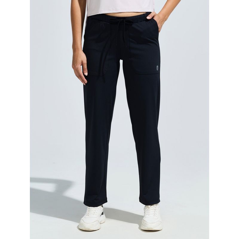 DOMIN8 Women Black Functional Multi-Pocket Super Stretchable Wrinkle Resistant Trackpant (S)