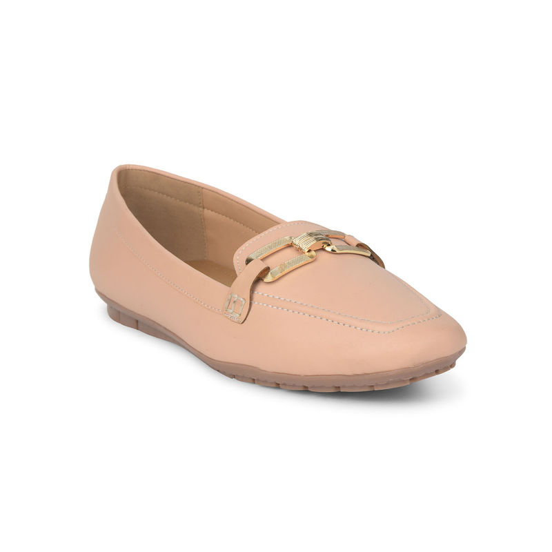 Bata Peach Womens Loafers (UK 5)