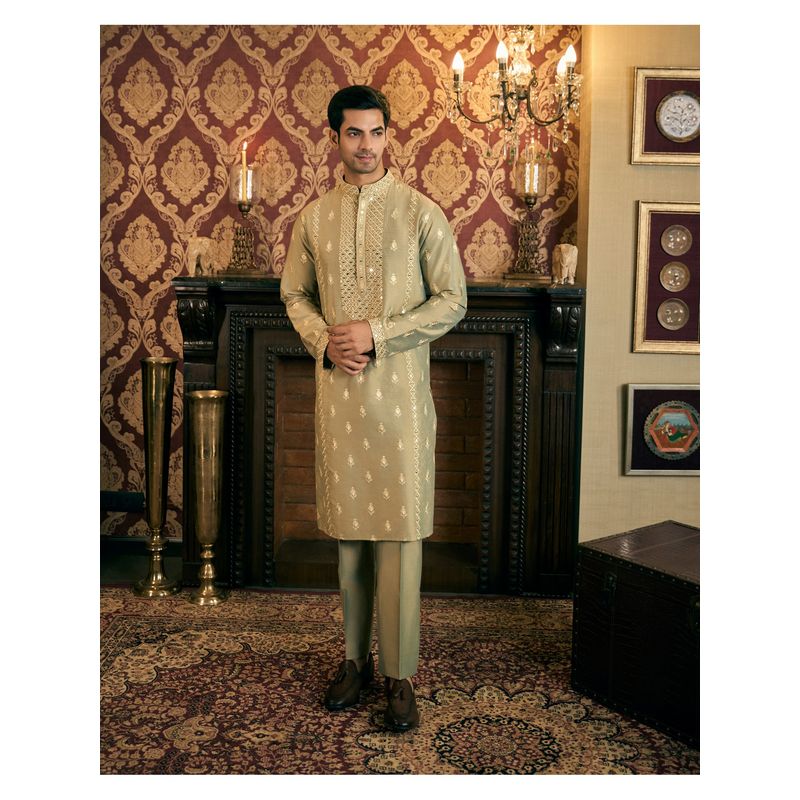 TAJIRI Rivaaz Green Silk Blend Thread Work Kurta with Pant (36)