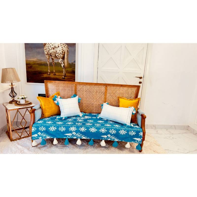 THROW PILLOW Blue Snowflake Geometric Pattern with Tassels Sofa Cover (120x65 CM)