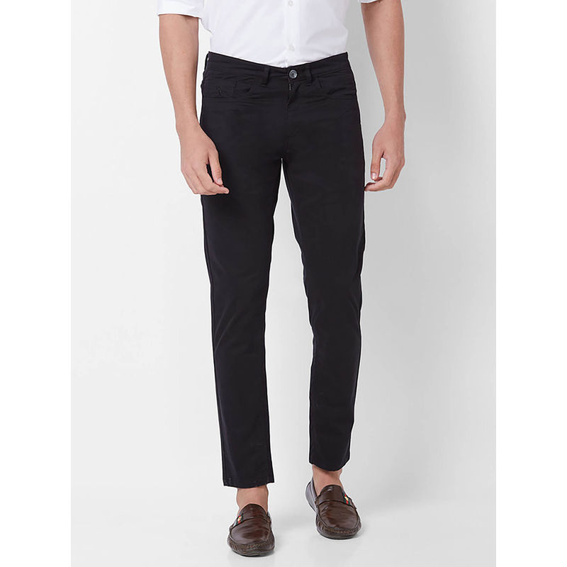 Giordano Black Slim Fit Solid Mid Waist Cotton Chinos (30)