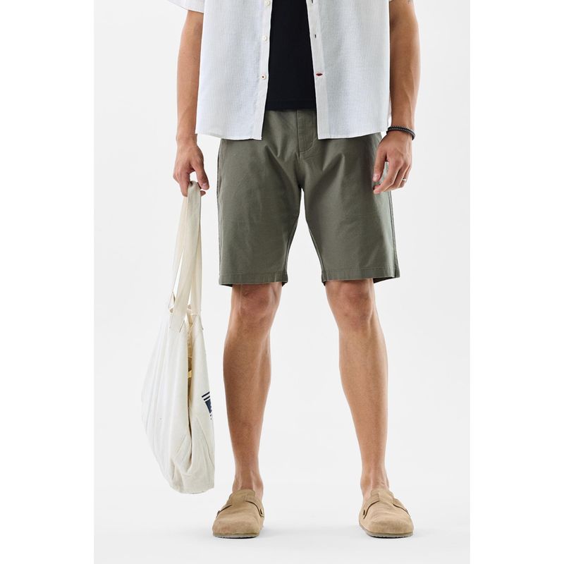 Snitch Olive Solid Regular Casual Shorts for Men (28)