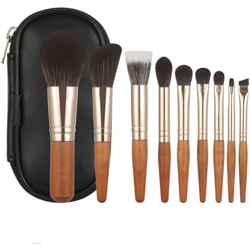 Buy Kazarmaa Signature Make Up Brush With Premiuim Travel Bag Cover Online