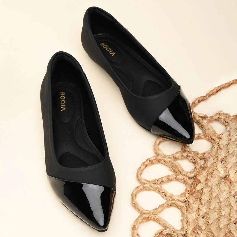 ROCIA By Regal Black Women Ballerinas (EU 38)