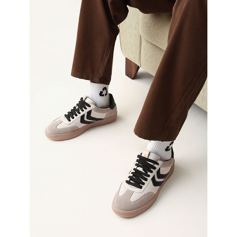 THE BEAR HOUSE Men White Suede Lace-Up Sneakers (EURO 42)
