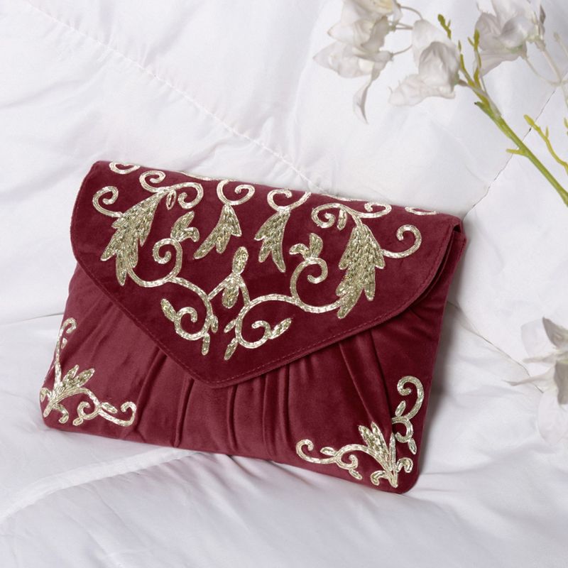 Maroon hotsell clutch purse