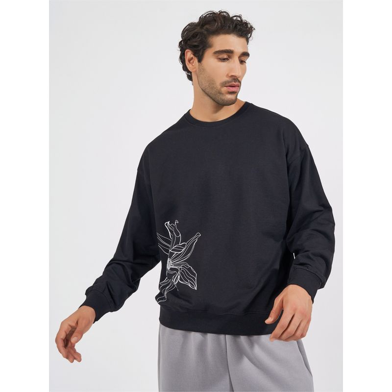 Styli Men Black Placement Floral Print Boxy Fit Sweatshirt (M)