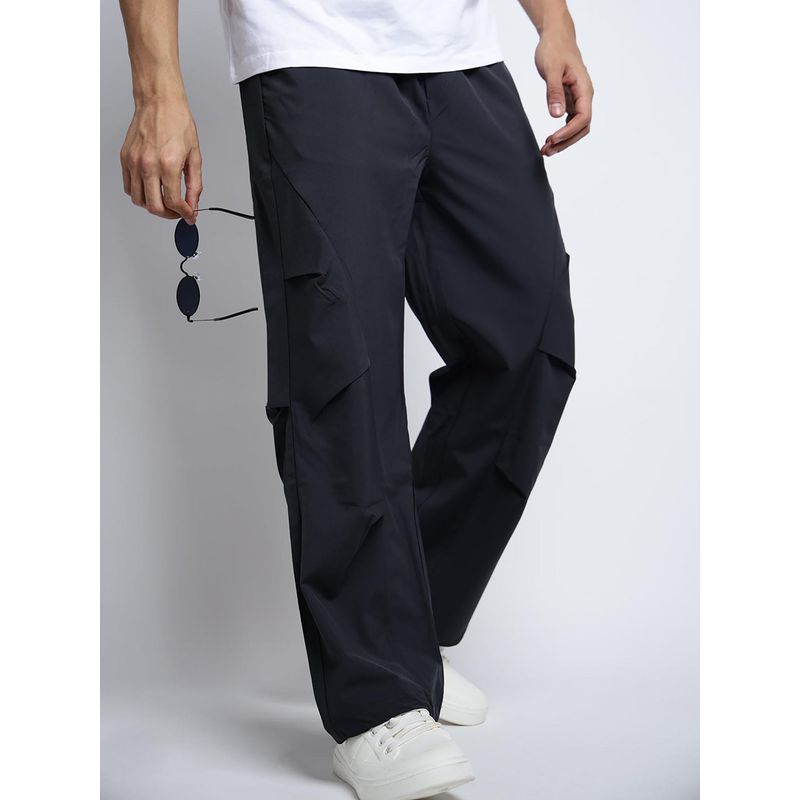 SHOWOFF Mens Grey Loose Fit Parachute Trackpant (32)
