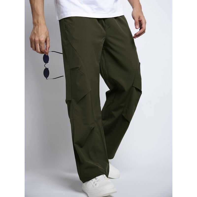 SHOWOFF Mens Olive Loose Fit Parachute Trackpant (34)