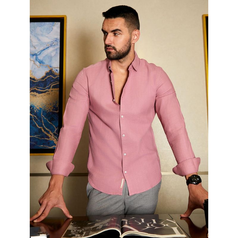 Campus Sutra Mens Self Design Pink Shirt (M)