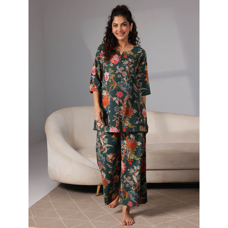 Libas Green floral printed kurti with floral printed pyjamas (M)
