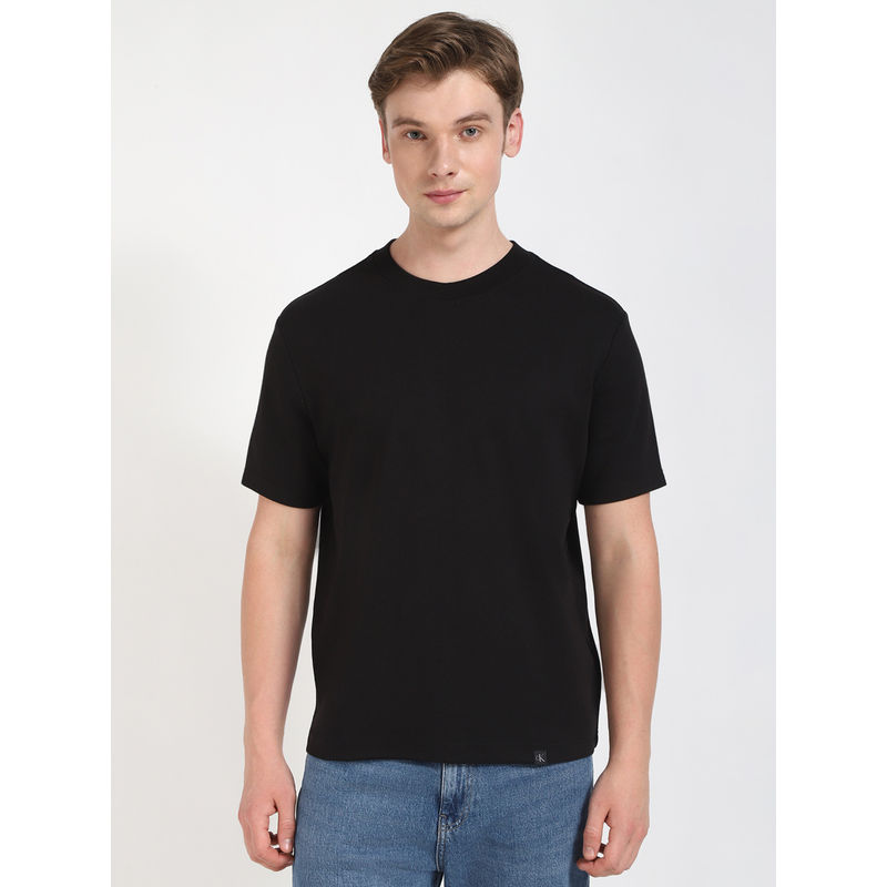 Calvin Klein Mens Black Solid Casual T-Shirt (XL)