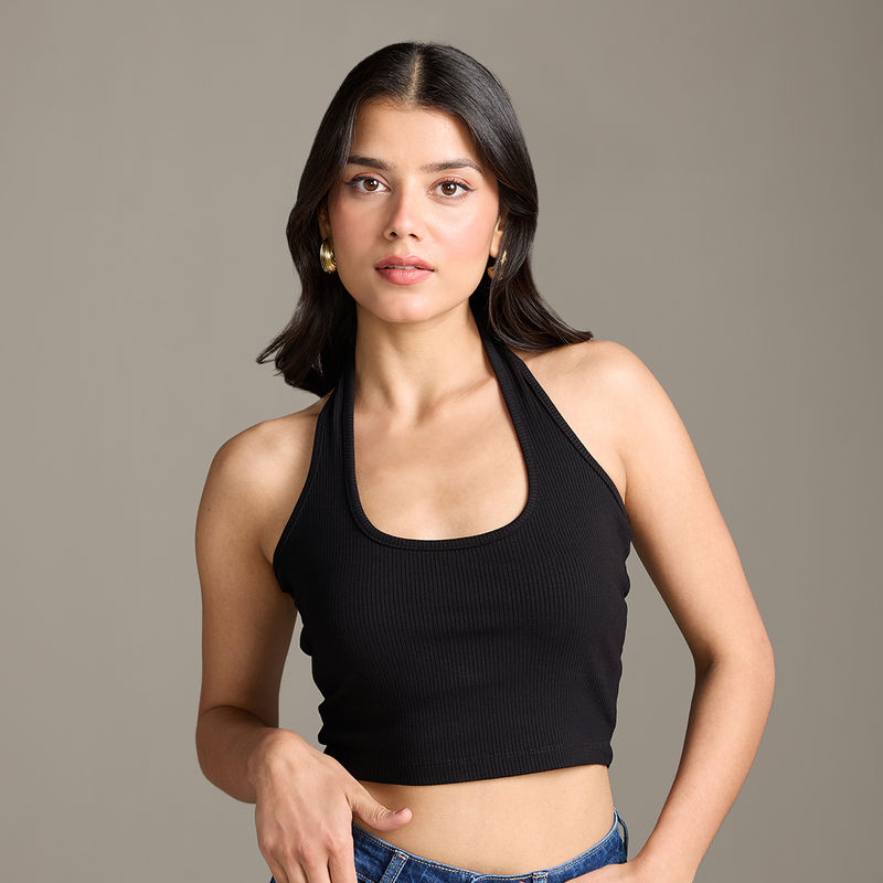 Twenty Dresses by Nykaa Fashion Black Solid Halter Neck Sleeveless Fitted Crop T-Shirt (XS)