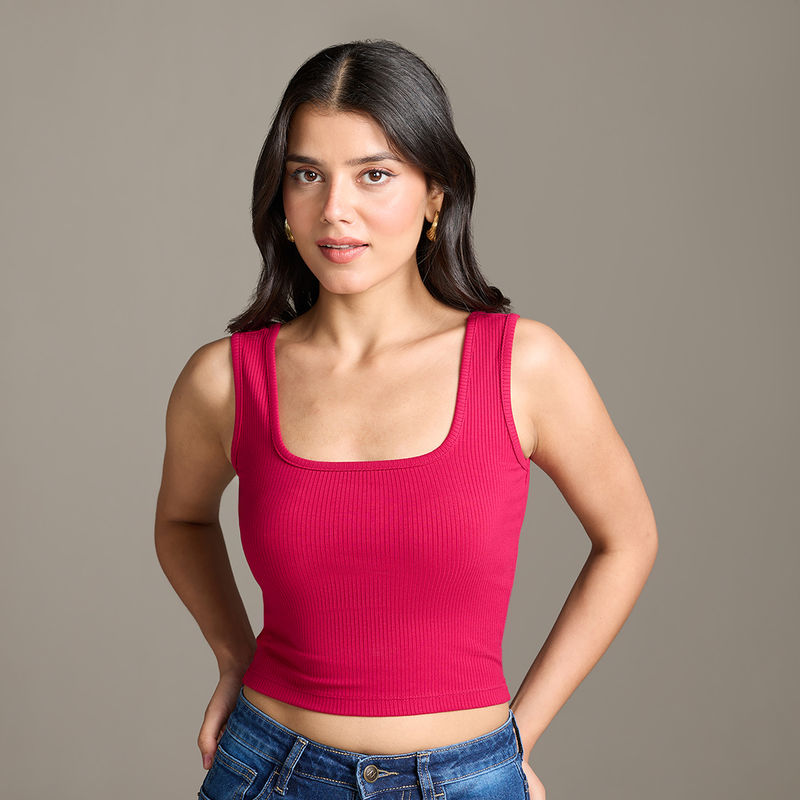 Twenty Dresses by Nykaa Fashion Magenta Solid Square Neck Sleeveless Fitted Crop T-Shirt (XS)