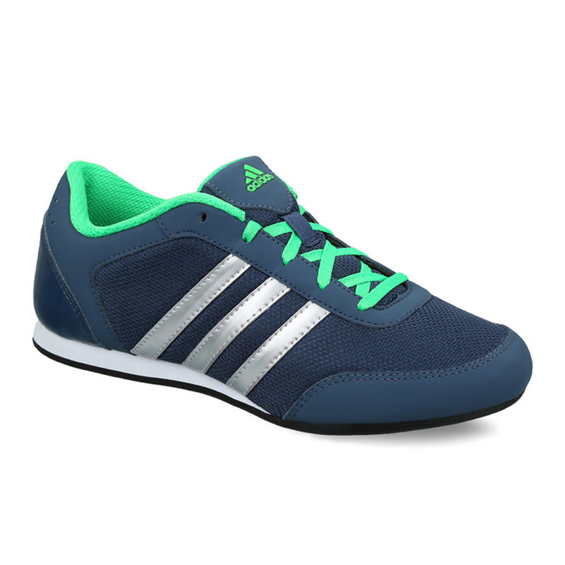 Adidas vitoria ii cheap training shoes
