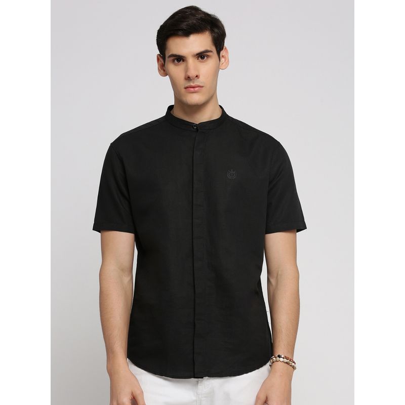 SHOWOFF Men's Short Sleeves Mandarin Collar Solid Charcoal Slim Fit Shirt (M)