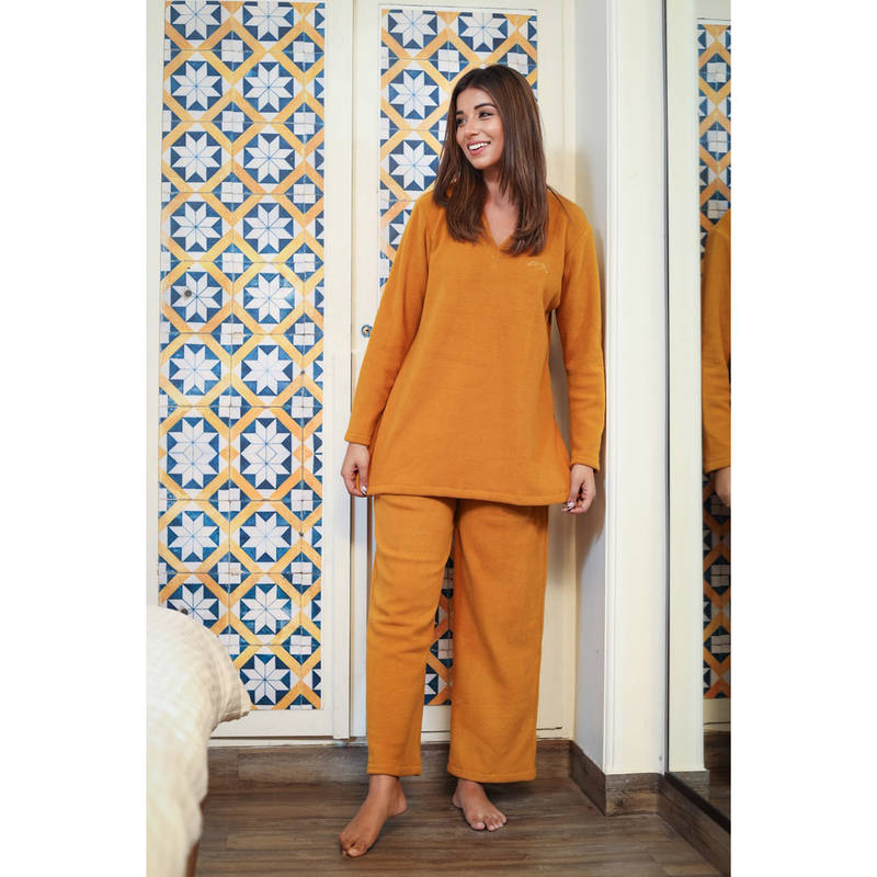 FEATHERS CLOSET Mustard Solid Relaxed Fit Top and Pant (Set of 2) (S/M)