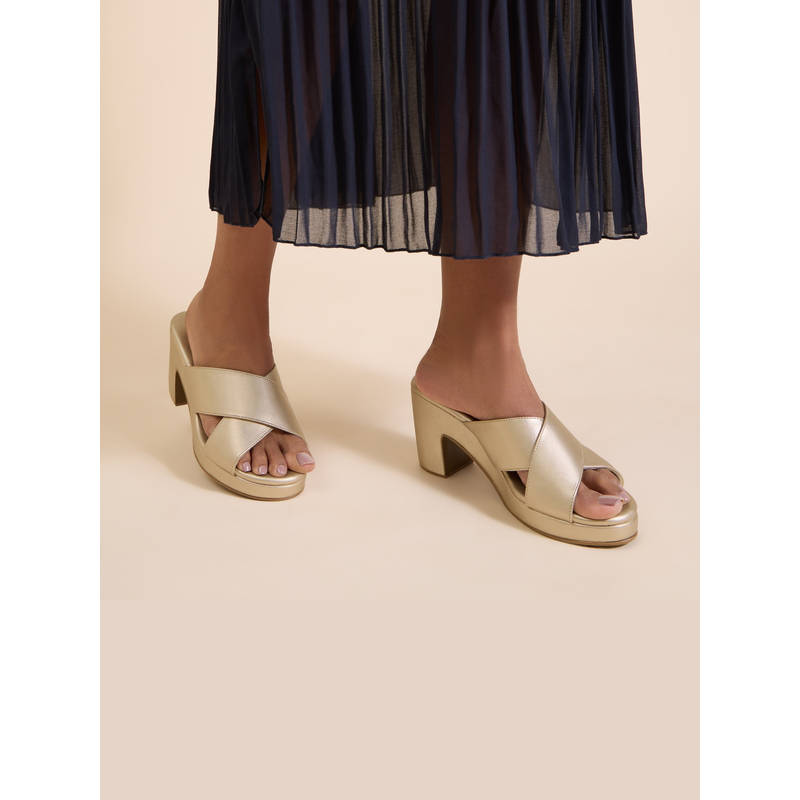 SKO Venosa Gold Platform Heels (EURO 37)