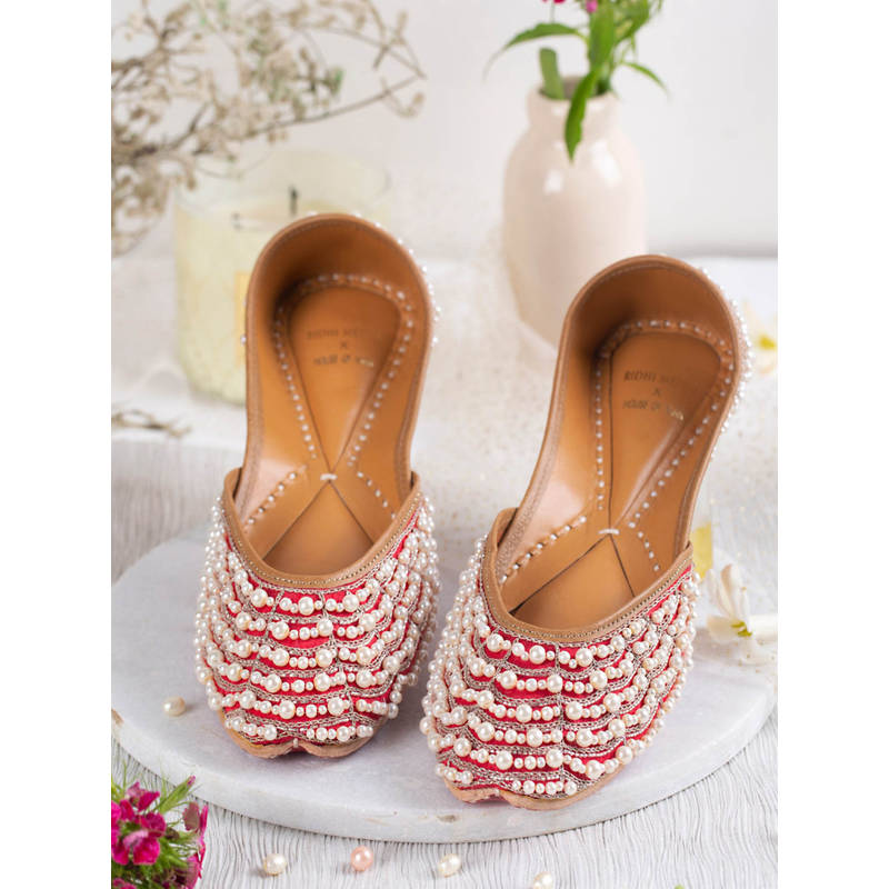 House of Vian Women Isa Red Juttis (EURO 41)