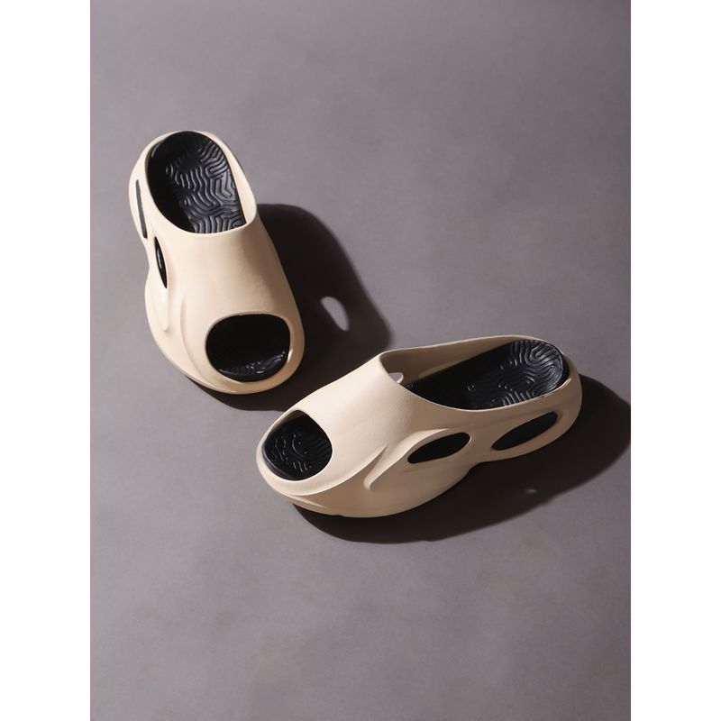 Truffle Collection Beige Solid Flats (UK 4)