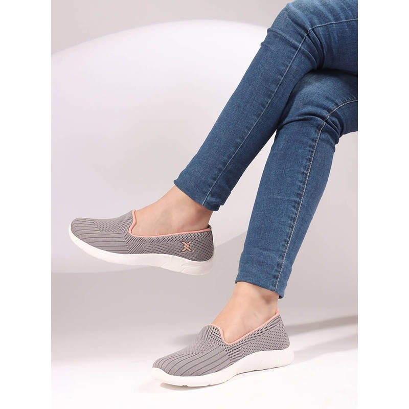 Carlton London Women Lightweight Knit Grey Slip-On Sneakers (EURO 36)