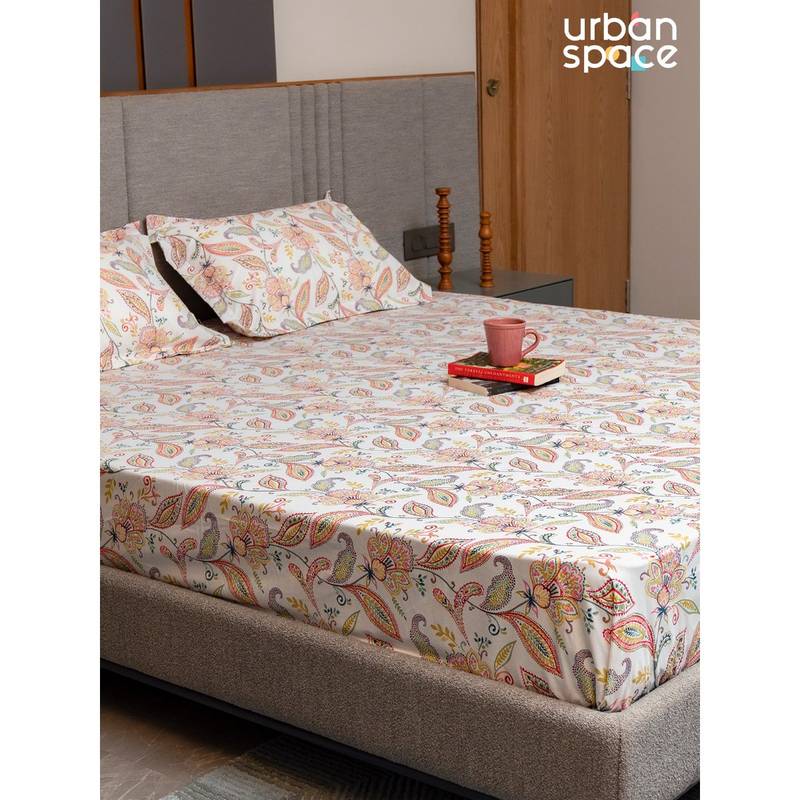 Urban Space Cotton Bedsheet with Pillow Covers - Iris Pink (King)