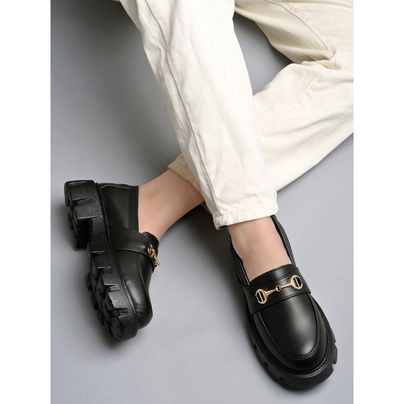 Shoetopia Smart Casual Chain Detailed Black Loafers For Women (EURO 38)