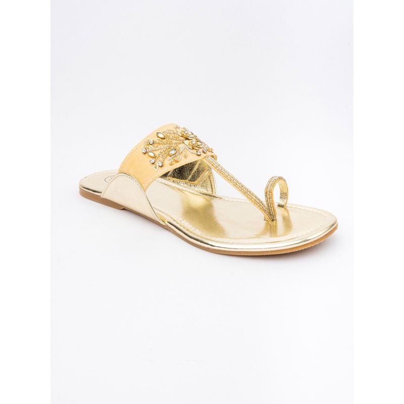 NR BY NIDHI RATHI Embellished Gold Kolhapuris (EURO 36)