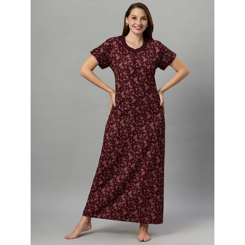 Quira Women Maroon Poly Cotton Leaf Print Round Neck Nighty (M)