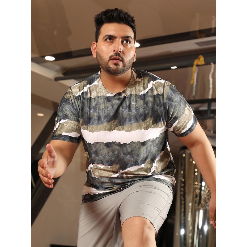 Instafab Plus Men Olive Green and Charcoal Black Horizontal Abstract Activewear T-Shirt (3XL)