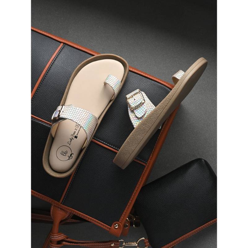 EGOSS Silver Platform One Toe Sandal (EURO 36)