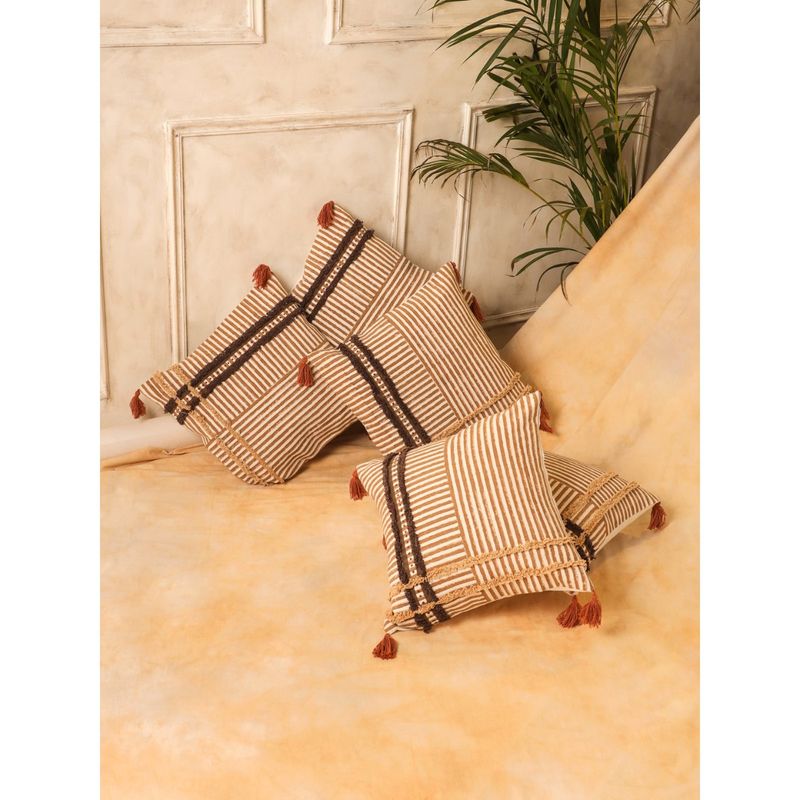 SAY Brown Graphic Cotton Cushion Cover (16x16 inches)