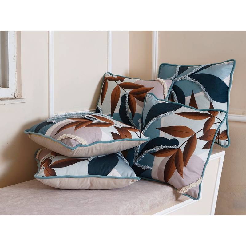 SANSKRUTIHOMES Floral Velvet Cushion Cover (18x18 inches)