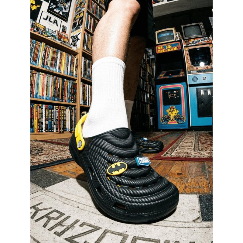 Bacca Bucci Men Black Justice League Clogs (UK 11)