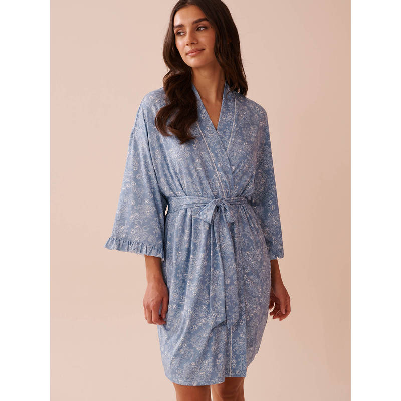 La Vie En Rose White Floral Print Recycled Fibers Ruffled Kimono (M)