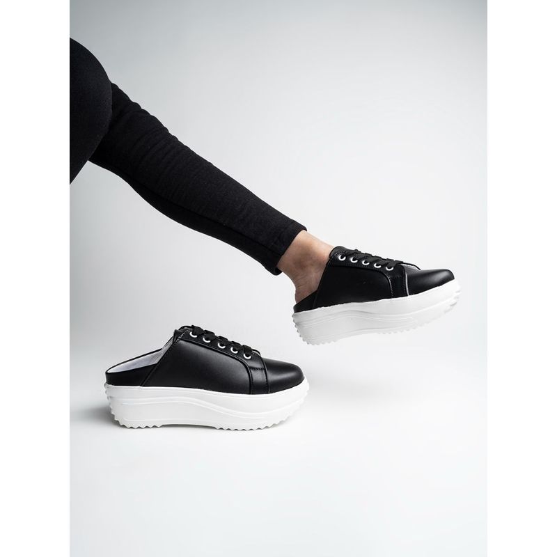 Shoetopia Women Black Sneakers (EURO 39)