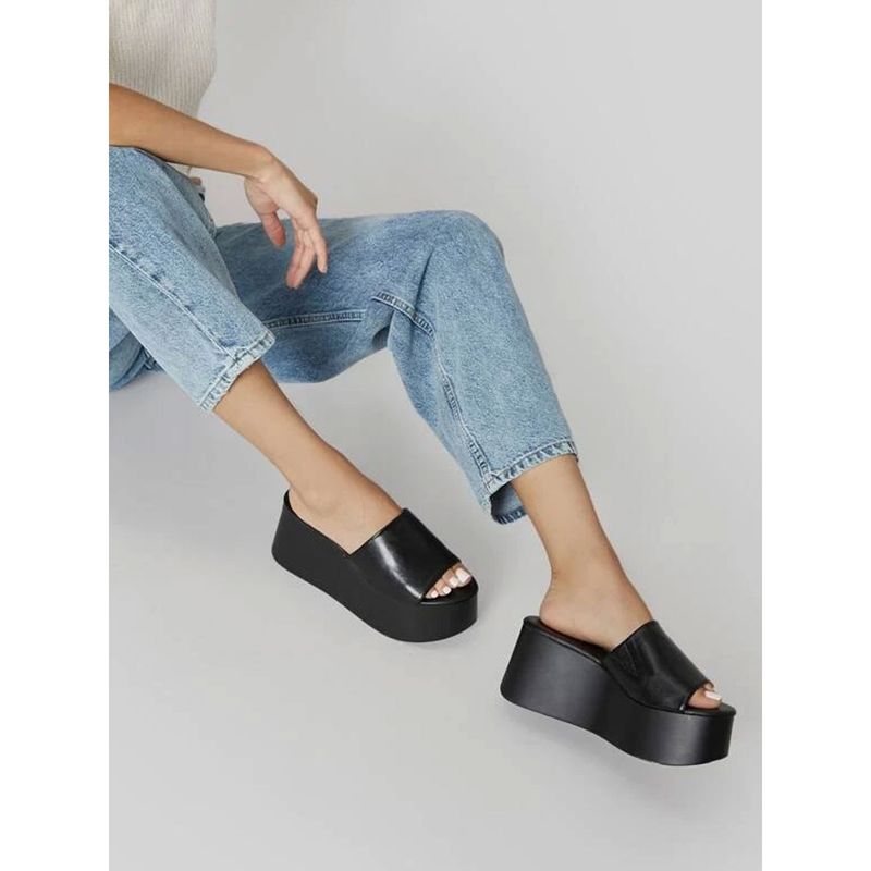 Shoetopia Women Black Solid-Plain Heels (EURO 35)