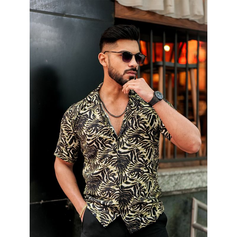 ROYALTAIL Animal Abstract Print Super Soft Premium Half Sleeve Shirt (S)