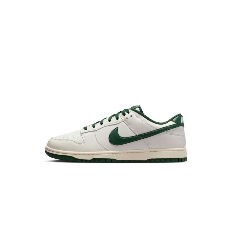 Nike Men Dunk Low Retro Sneakers (UK 9)