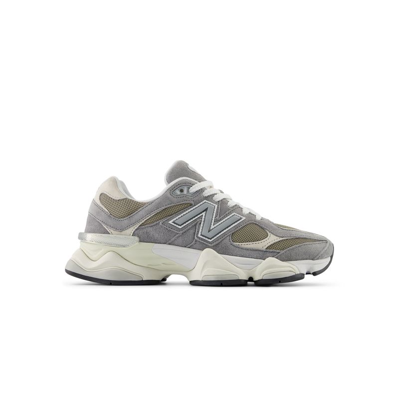 New Balance Unisex 9060 Sneakers (UK 5)