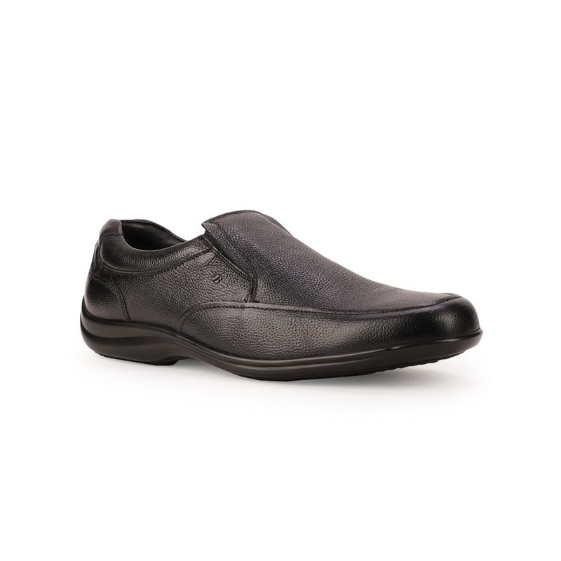 Bata Solid Black Formal Shoes (UK 7)